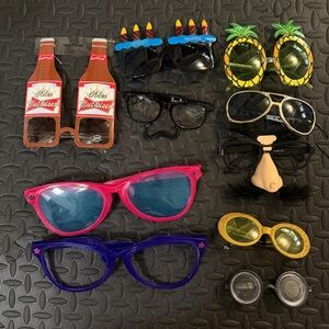 Fun Novelty Glasses costume set